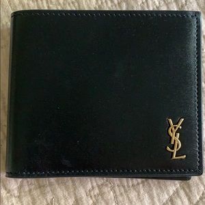 Saint Laurent Men’s wallet